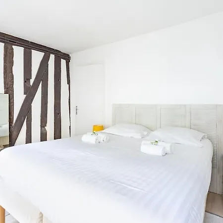 Bright And Confortable Flat - 4p Appartamento